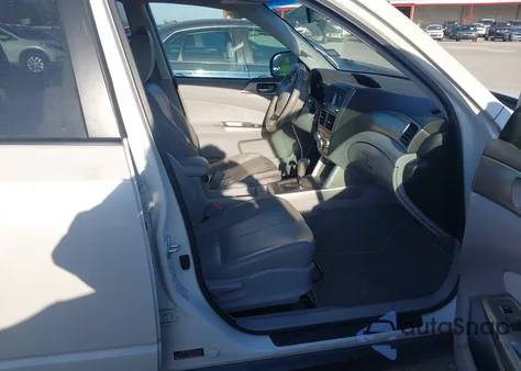 2009 Subaru Forester 2.5X Limited z USA, uszkodzony, nr VIN JF2SH64689H788724